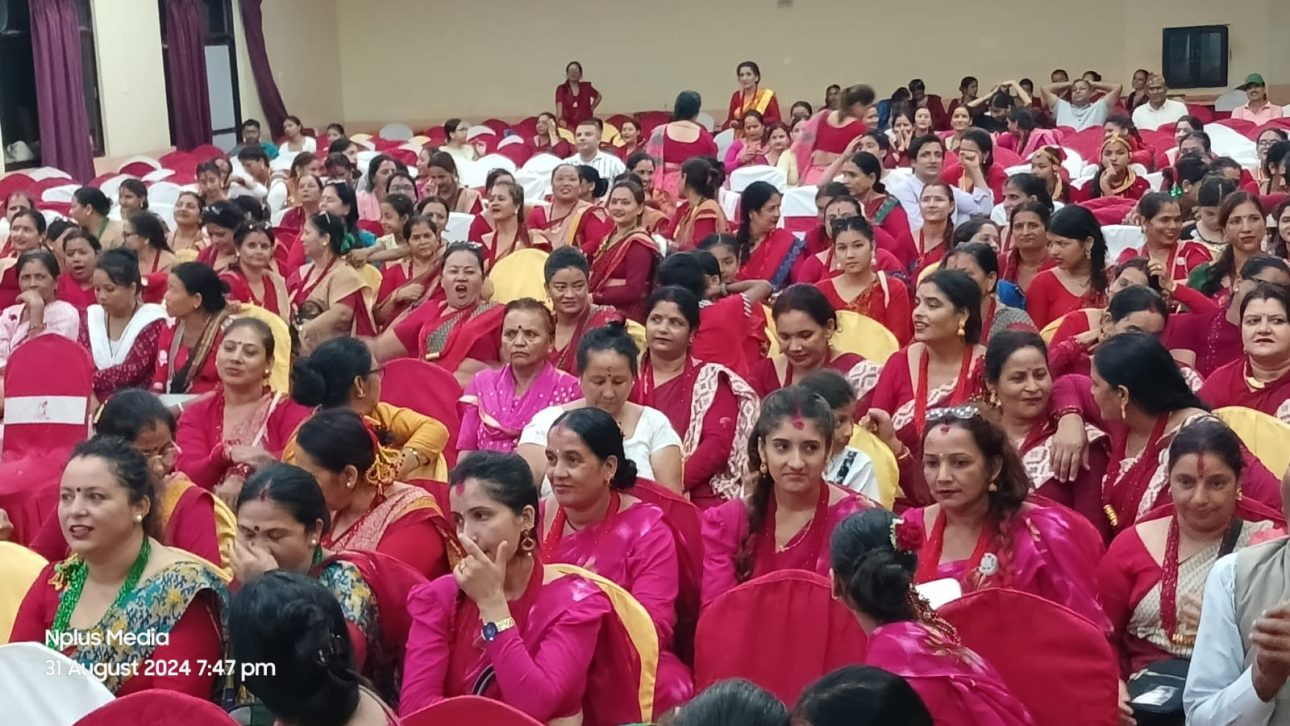 रेडियो संकेतको तीज गीत प्रतियोगितामा गैंडाकोट इङ्लिस स्कुल प्रथम