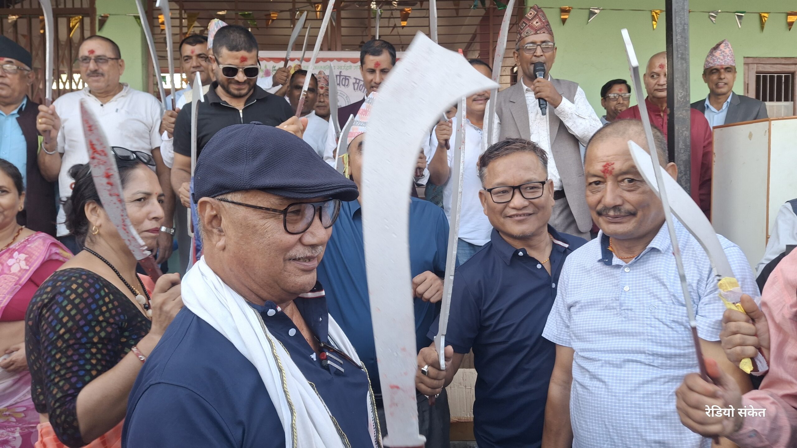 गैंडाकोटमा साराय नाचसहित सांस्कृतिक कार्यक्रम, मेयर अधिकारीको भावनात्मक अभिव्यक्ति