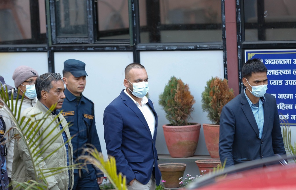 प्रदीप अधिकारीलाई पुर्पक्षका लागि थुनामा पठाउन आदेश