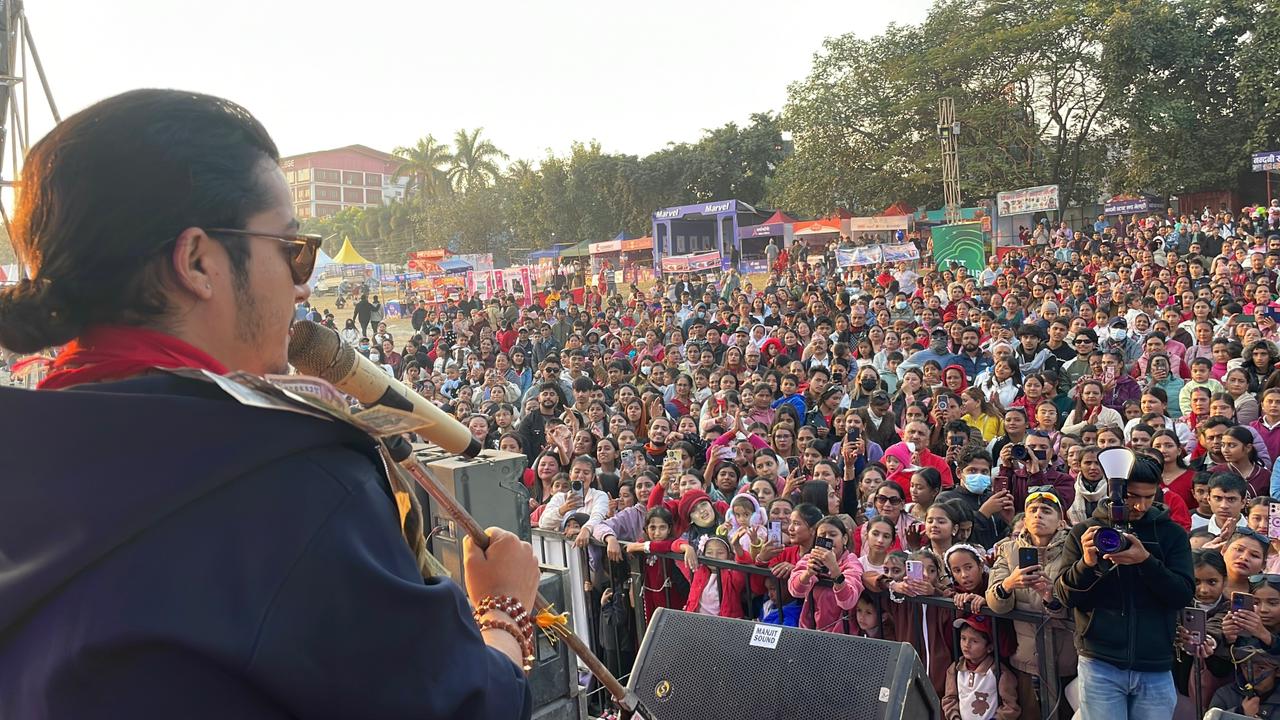 एकैदिन १५ हजार दर्शकद्वारा गैँडाकोट महोत्सव अवलोकन 