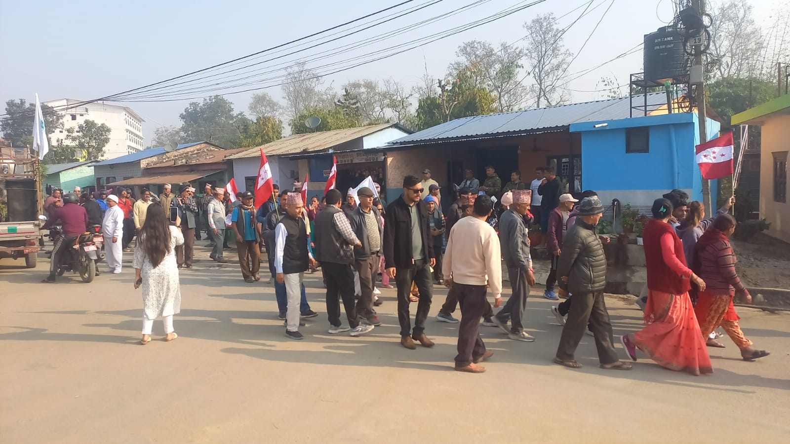 रफतारमा बालकृष्णको, पछि पछि एमाले र रास्वपा