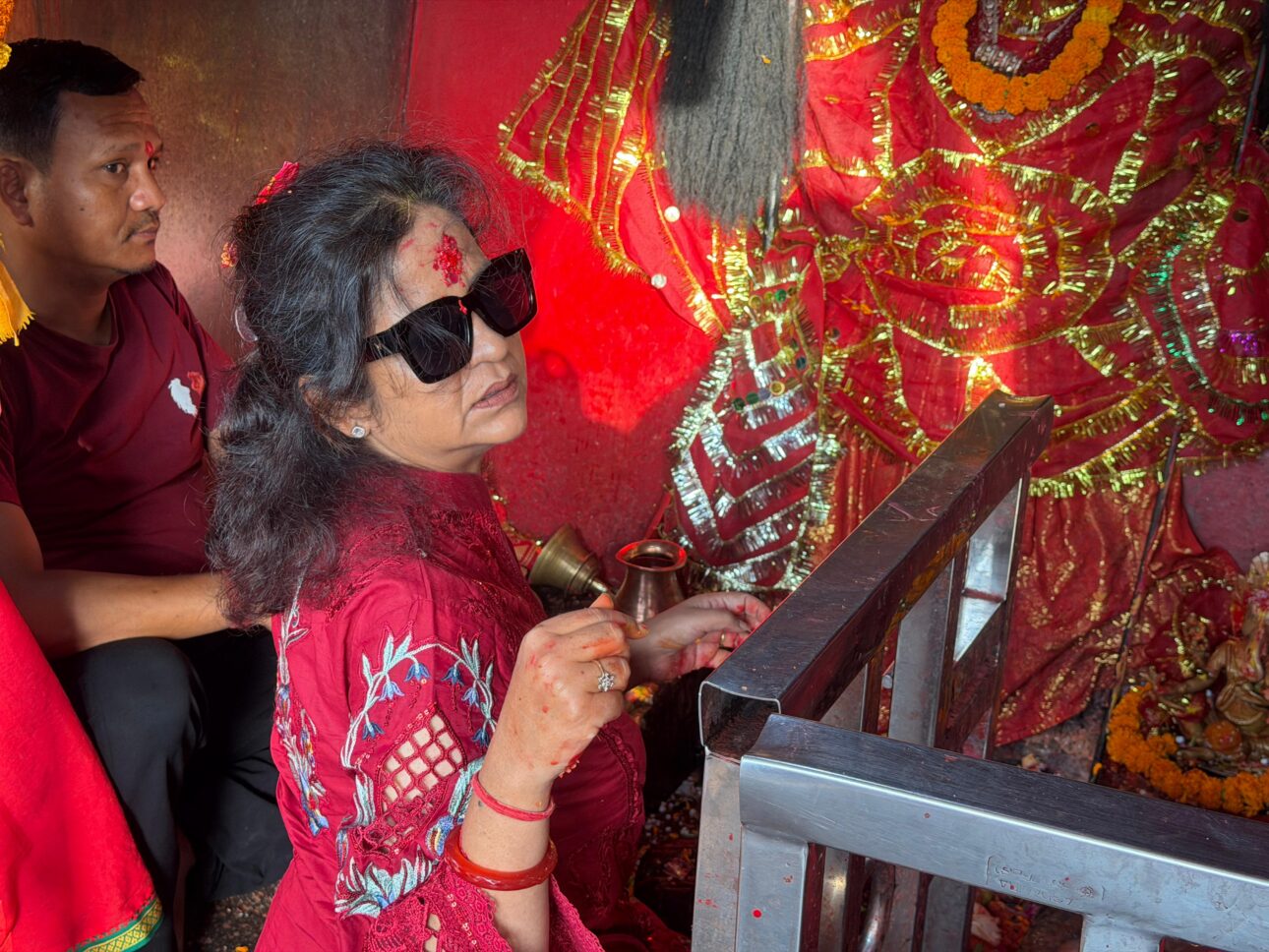 गढीमाई मन्दिरमा मन्त्री यादवको पूजा, धार्मिक पर्यटन प्रवर्द्धनमा जोड