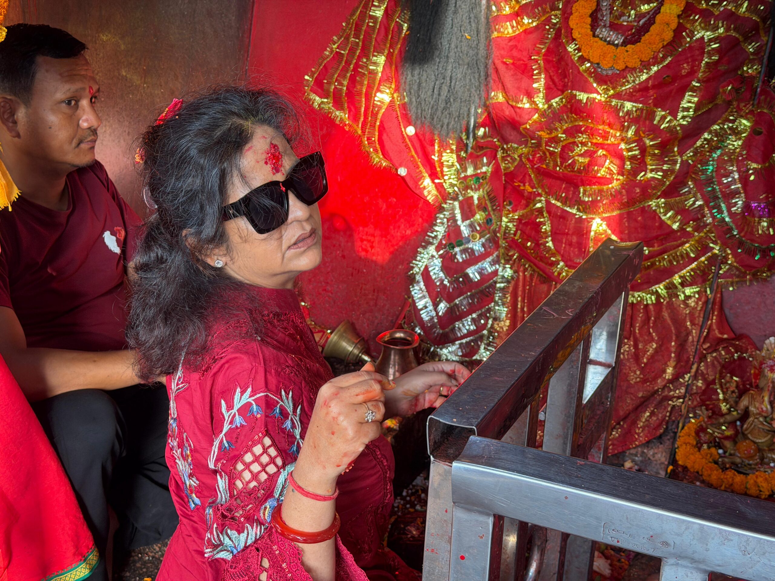 गढीमाई मन्दिरमा मन्त्री यादवको पूजा, धार्मिक पर्यटन प्रवर्द्धनमा जोड